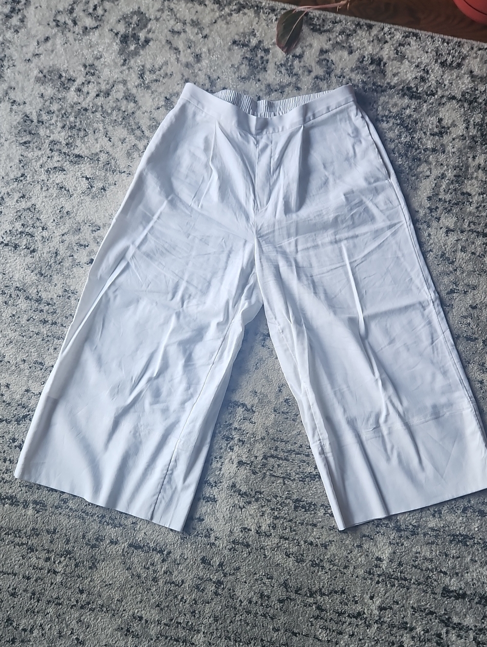 White Women's Wide-Leg Linen Blend Pants